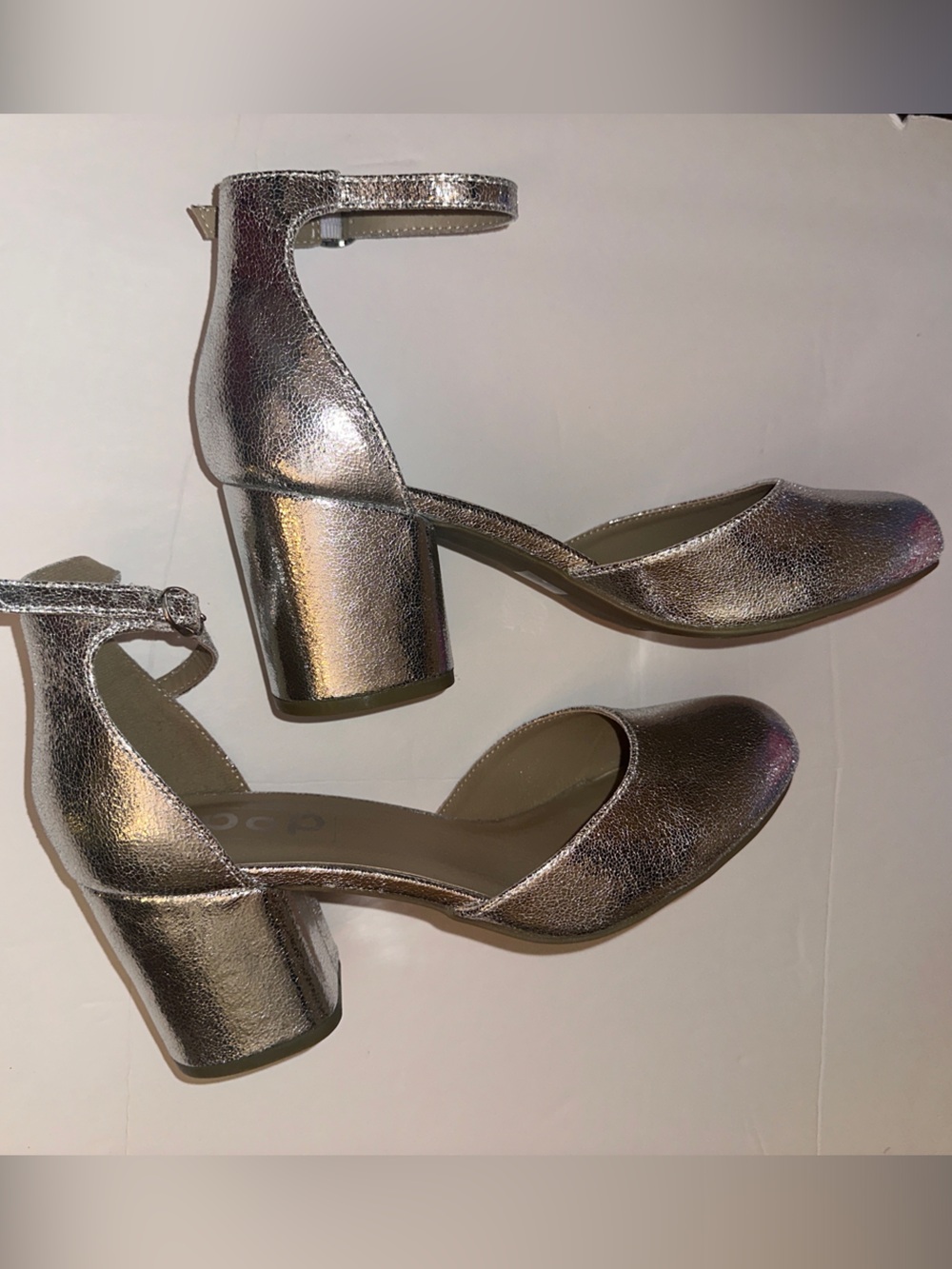 Women’s pop Metallic Silver Ankle-Strap Block Heels size 9 New with Box - Picture 6 of 7